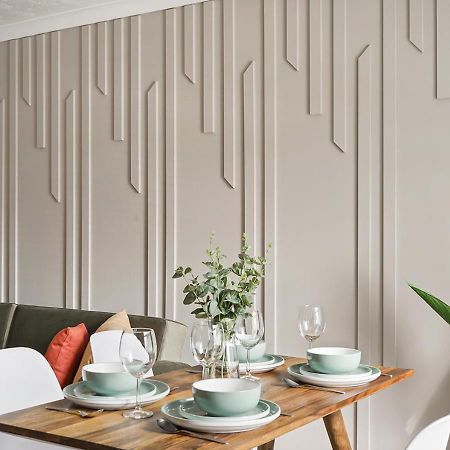 East London House Near Tube With Parking Villa Екстериор снимка