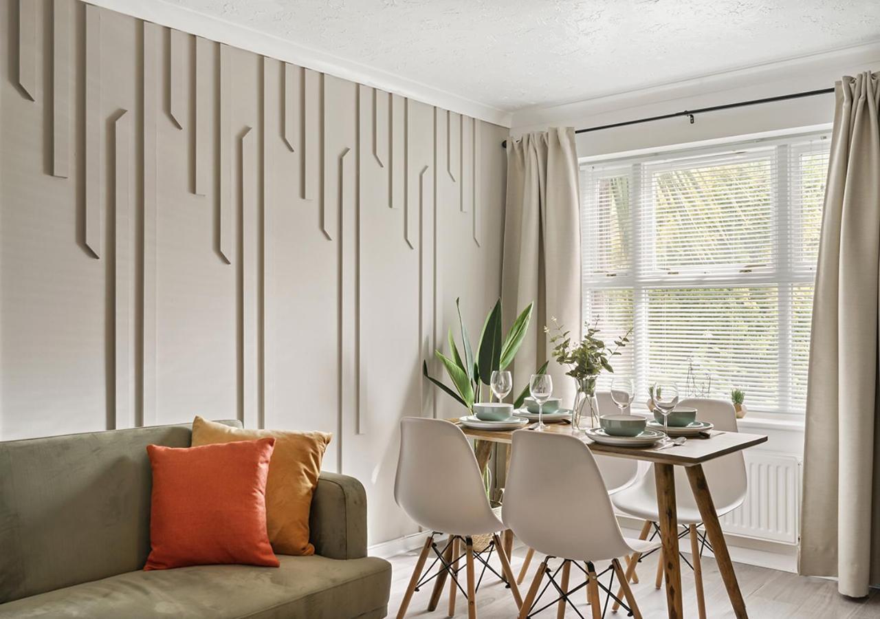 East London House Near Tube With Parking Villa Екстериор снимка
